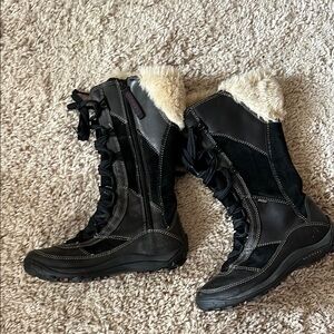 Women's Merrell Black Winter Boots with Faux Fur Trim